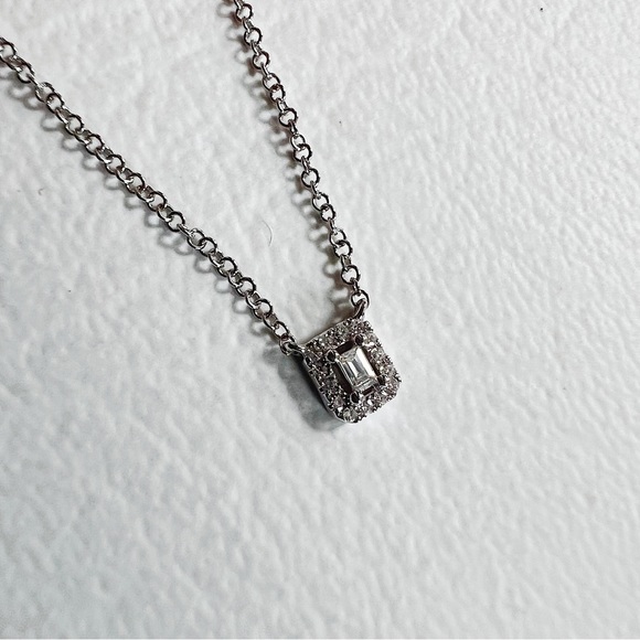 NWT 14K White Gold and Diamond Necklace - Picture 6 of 8